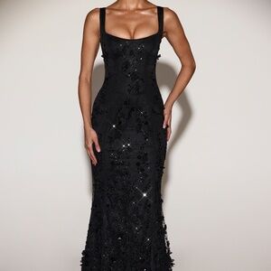 Oh Polly Embellished Appliqué Soft-Scoop Corset Gown in Black 0